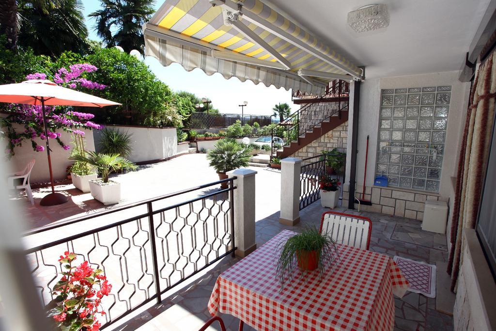 בפורטורוז Lovely Sea View Apartments Bj חדר תמונה