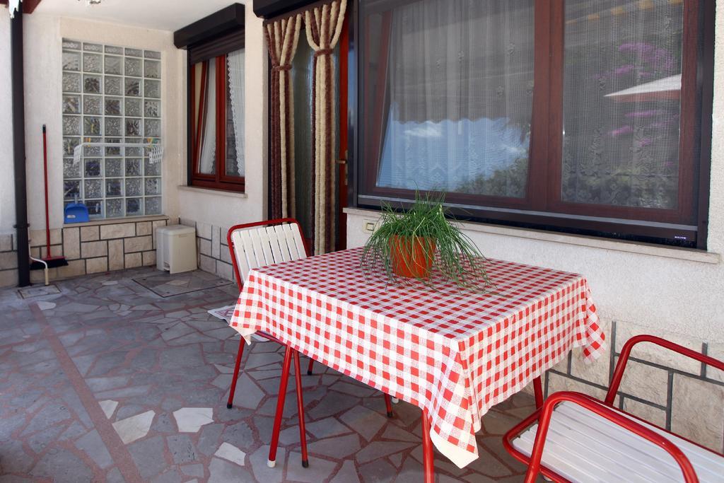 בפורטורוז Lovely Sea View Apartments Bj חדר תמונה