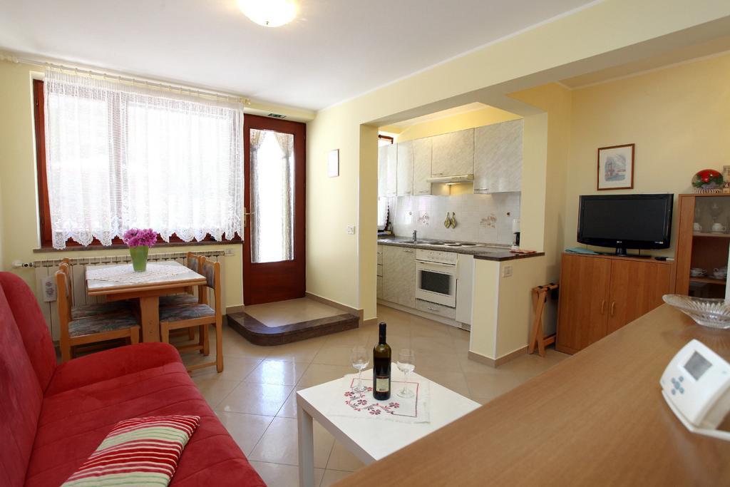 בפורטורוז Lovely Sea View Apartments Bj חדר תמונה